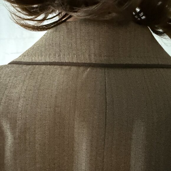 Jones NY Brown blend 2-piece Pant Suit.  Size 10 Jacket. Size 12 Pants. - Picture 6 of 12